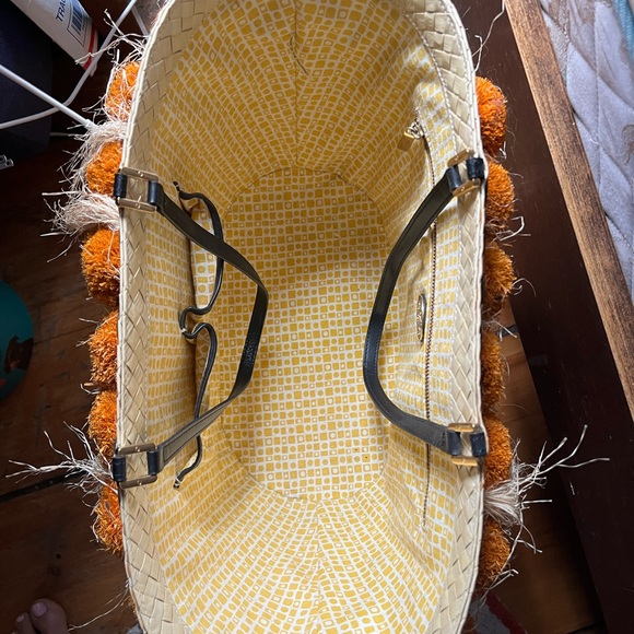 Tory Burch Pom Pom Beach Bucket - Gold Tote - Picture 9 of 14